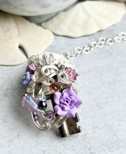 Load image into Gallery viewer, Passage Antique Skeleton Key Necklace