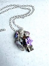 Load image into Gallery viewer, Passage Antique Skeleton Key Necklace
