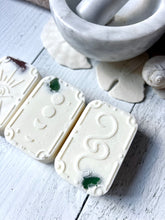 Load image into Gallery viewer, Pure Waters Mystical Salt Brine Hidden Sea Glass Soap