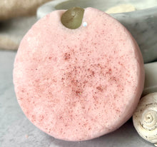 Load image into Gallery viewer, Peachy Keen Shampoo Bar with Hidden Sea Glass