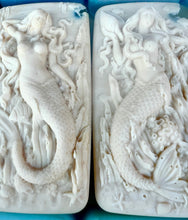 Load image into Gallery viewer, Northwoods Hidden Sea Glass Salt Brine Soap