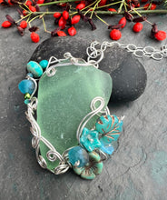 Load image into Gallery viewer, Seafoam Sea Glass &amp; Fine Silver Pendant Necklace
