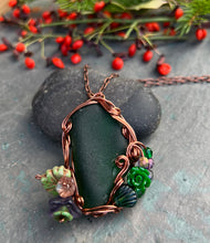 Load image into Gallery viewer, Green Sea Glass &amp; Antiqued Copper Pendant Necklace
