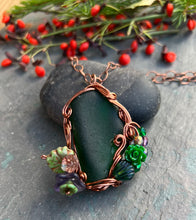 Load image into Gallery viewer, Green Sea Glass &amp; Antiqued Copper Pendant Necklace
